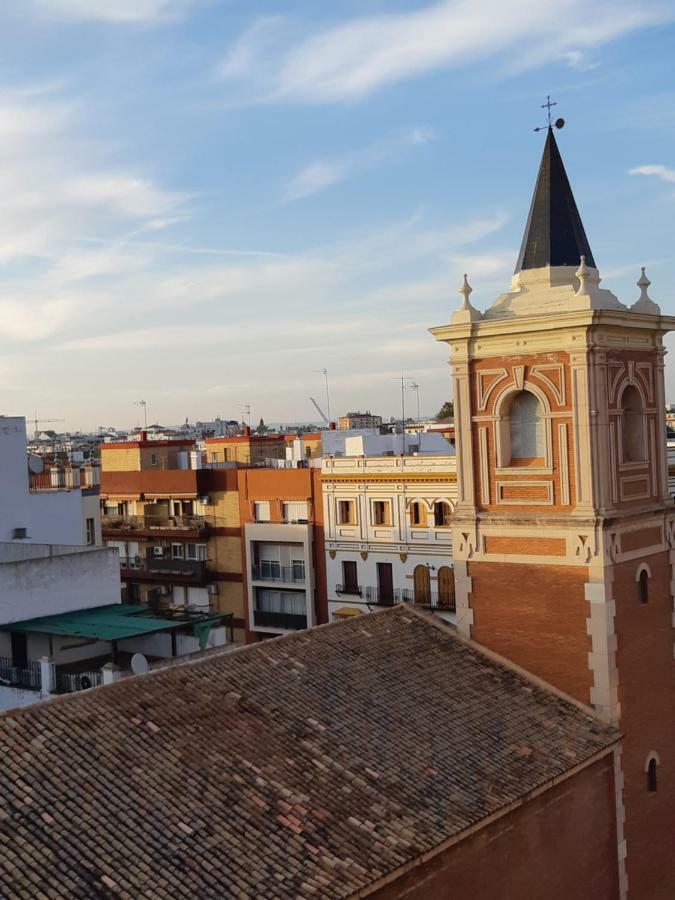 Espacio Amalia Triana Seville Exterior photo