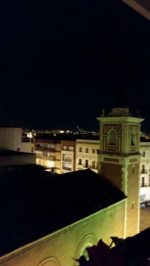 Espacio Amalia Triana Seville Exterior photo